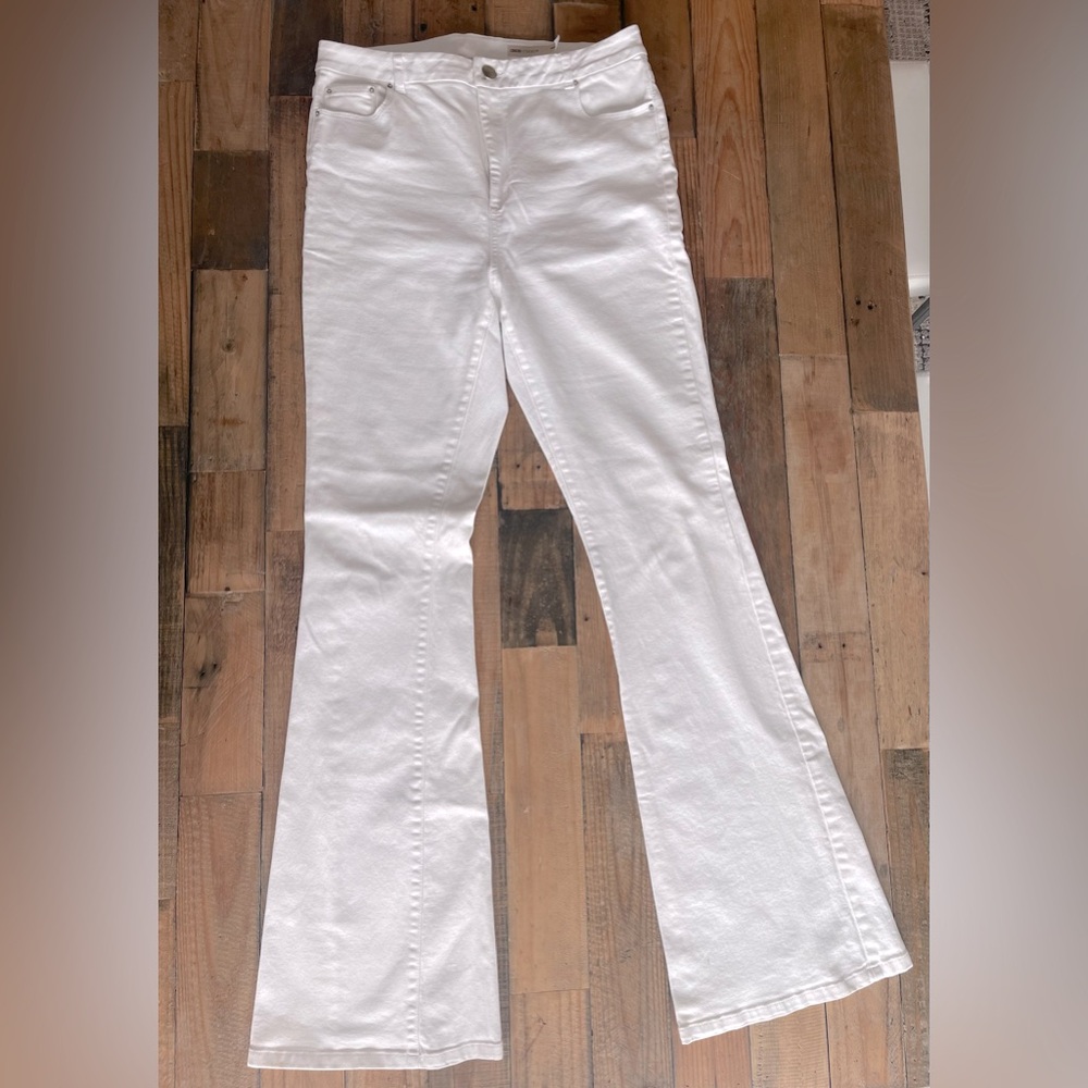 Hi-Rise Trouser